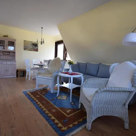 Ferienwohnung Anne 2 *